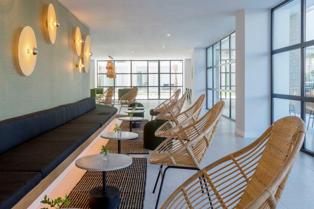 מלון פלאייה דה פאלמה Hm Ayron Park - Adults Only מראה חיצוני תמונה The lounge at the airport